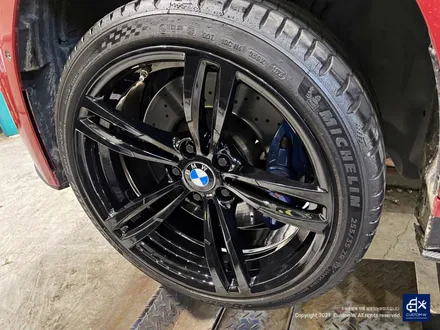 BMW M4 437M 휠수리 후 블랙 유광 휠도색 / 용인 처인구
