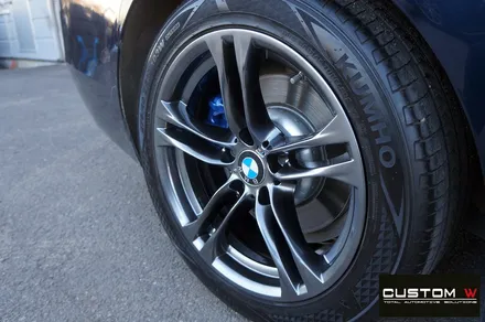 BMW F10 530D 고스트크롬 휠도색(휠굴절수리) + 블루 캘리퍼 도색 / 용인 처인구