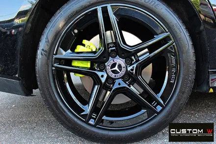 벤츠 20년 신형 CLA250 블랙유광 휠도색 + 애시드 그린(ACID GREEN) 형광 캘리퍼 도색 / 용인 처인구