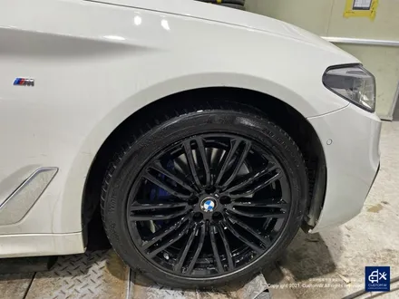 BMW G30 530i 664M 블랙유광 휠도색 / 용인 처인구