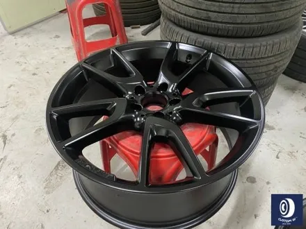 벤츠 W213 E43 AMG 휠 상처 수리 후 사틴 블랙 (무광 검정 / 매트 블랙) 휠 복원 도색 + 카본 세라믹 골드 캘리퍼 도색 / 용인 처인구