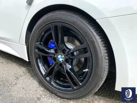 잘못된 휠 수리 도색 이력이 있는 BMW F30 330i 400M 약품 박리 ( 페인트 제거) 후, 하이그로시 블랙 (검정 유광) 휠도색 / 용인 처인구