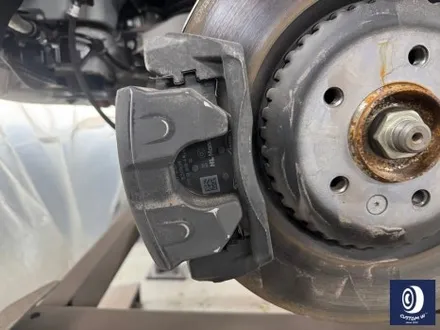 레인지로버 P530 신차 출고 작업 22인치 블랙 유광 휠도색 +  Brembo Octyma SV 리미티드 에디션 브렘보 옥티마 옐로우 컬러 캘리퍼 도색 / 용인 처인구