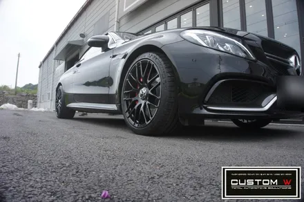 메르세데스 벤츠 C63 AMG 더욱 강렬하게 블랙유광 휠도색, 레드 캘리퍼도색. / 용인 처인구