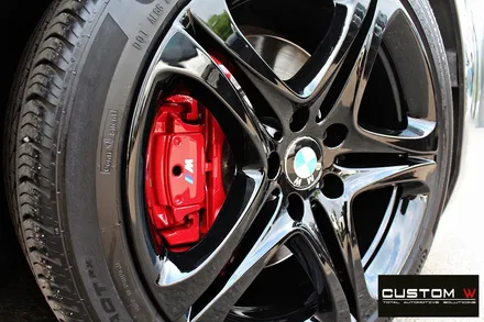 BMW 640d 휠 수리 후 블랙유광 휠 도색 + 레드 캘리퍼 도색 / 용인 처인구