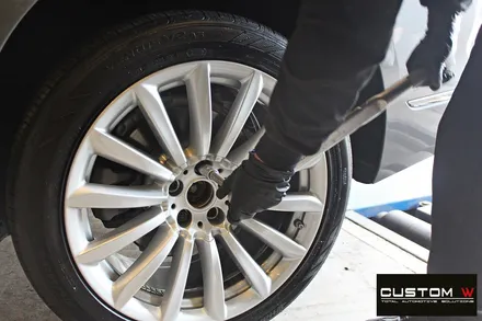 BMW G12 730Ld 휠 상처 수리 후 실버 휠복원 / 용인 처인구