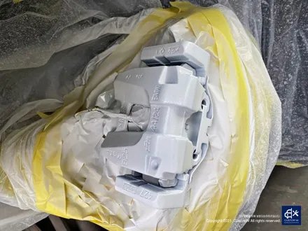 BMW F02 760Li 잘못된 휠도색 약품 박리 제거  및 휠상처 수리 후, 블랙유광 휠도색 + 옐로우 캘리퍼 도색 / 용인 처인구