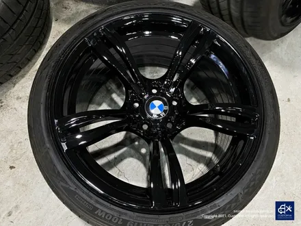 BMW F10 520d 19인치 휠수리 후 블랙유광 휠도색 + 레드 캘리퍼 도색 / 용인 처인구