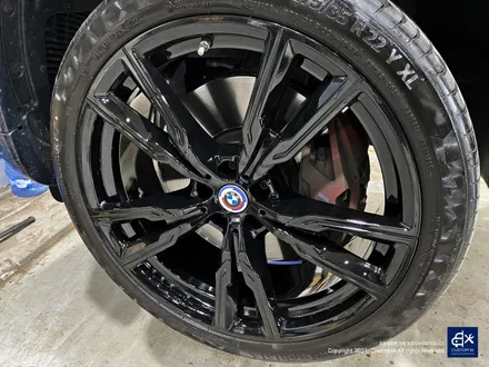 BMW X6 M50i 747M 블랙유광 휠도색 / 용인 처인구