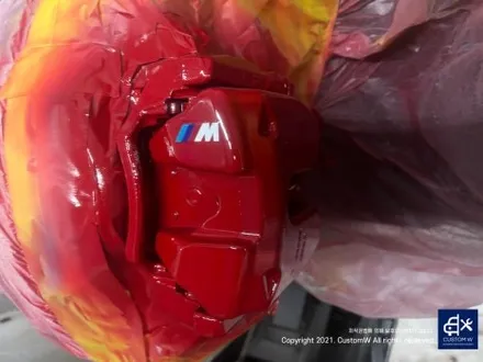 BMW G30 520D 휠 상처 수리 후, 유광 블랙 휠도색 그리고 레드 캘리퍼 도색 작업까지_! / 용인 처인구