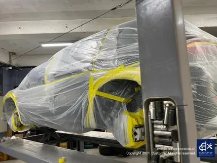 타 업체 잘못된 수리 도색 이력이 있는 벤츠 GLC220D 제거 후, 블랙 유광 휠도색 재작업 + 지저분한 캘리퍼 고착된 분진 및 부식 제거 후, 캘리퍼 도색 / 용인 처인구