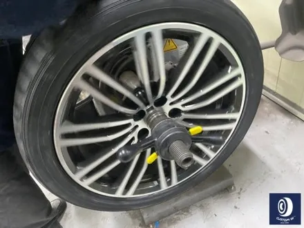 BMW G30 530i 664M 휠 상처 수리 후, 다이아몬드 커팅 복원 (feat. 손상된 타이어도 신품으로 교환 장착까지_!) / 용인 처인구
