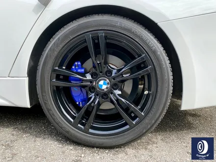 잘못된 휠 수리 도색 이력이 있는 BMW F30 330i 400M 약품 박리 ( 페인트 제거) 후, 하이그로시 블랙 (검정 유광) 휠도색 / 용인 처인구