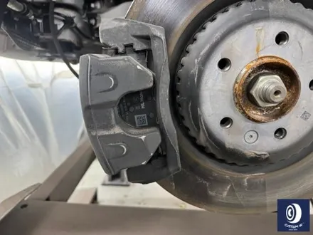 레인지로버 P530 신차 출고 작업 22인치 블랙 유광 휠도색 +  Brembo Octyma SV 리미티드 에디션 브렘보 옥티마 옐로우 컬러 캘리퍼 도색 / 용인 처인구