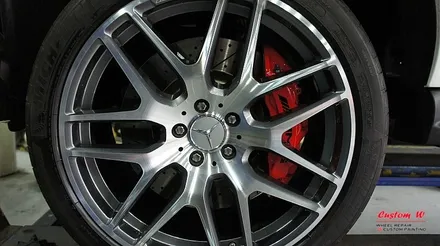 ML의 후속 벤츠 GLE 63AMG 다이아몬드컷팅 휠수리, 63S AMG 캘리퍼처럼 레드로 캘리퍼도색. / 용인 처인구