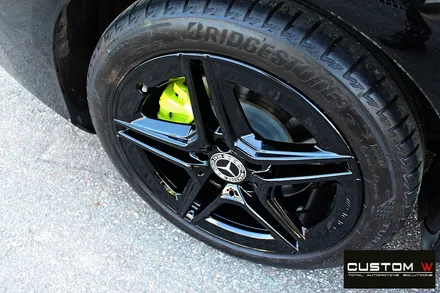 벤츠 20년 신형 CLA250 블랙유광 휠도색 + 애시드 그린(ACID GREEN) 형광 캘리퍼 도색 / 용인 처인구