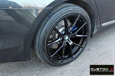 BMW G30 520d 19인치 728M 블랙유광 휠도색 + 블루 캘리퍼 도색 / 용인 처인구