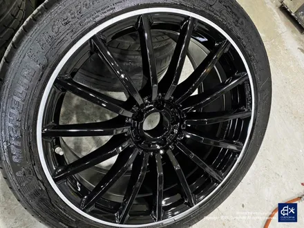 벤츠 GT43 AMG 휠수리 후 투톤 유광 휠도색 + 카본 세라믹 골드 캘리퍼 도색 / 용인 처인구
