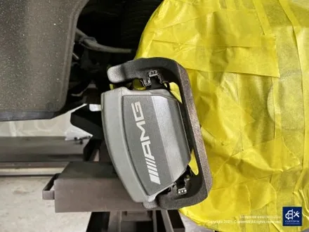 벤츠 GLE53 AMG 휠수리 후 블랙유광 휠도색 & 레드 캘리퍼 도색 / 용인 처인구