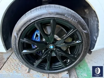 BMW M60i 755M 22인치 휠 상처 수리 후,  제트 블랙 휠 복원 도색 / 용인 처인구