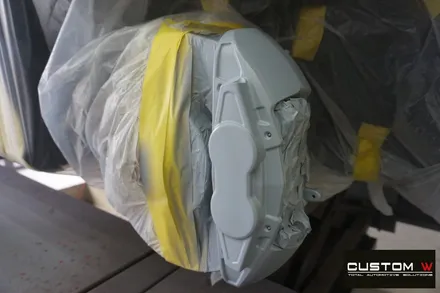 잘 못된 휠수리 도색 이력이 있는 벤츠 A45 AMG 약품 박리 후,  블랙 실버 투톤 휠도색 재작업, 레드 AMG 캘리퍼 도색 작업까지. / 용인 처인구