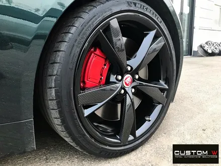 재규어 F-타입(F-TYPE) 3.0 S 20인치 보기드문 휠 잘못된 수리 도색 이력 약품 박리 후 블랙유광 휠도색 / 용인 처인구