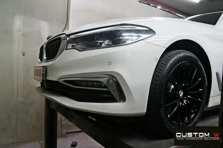 BMW G30 520i 블랙유광 휠도색 + 블루 캘리퍼 도색 / 용인 처인구