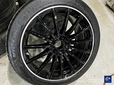 벤츠 GT43 AMG 휠수리 후 투톤 유광 휠도색 + 카본 세라믹 골드 캘리퍼 도색 / 용인 처인구