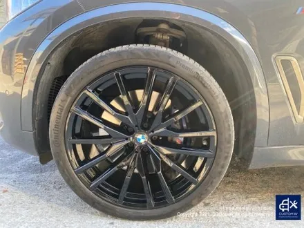 BMW G05 X5 22인치 742M 휠 상처 수리 후, 블랙 유광 휠도색 / 용인 처인구