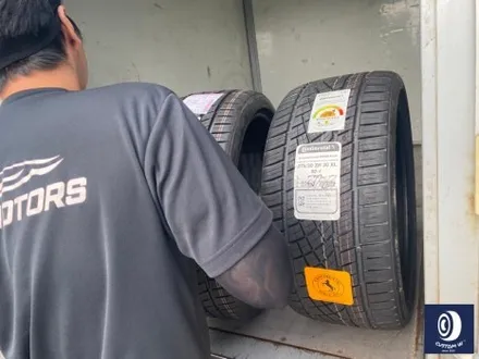 벤츠 W213 E43 AMG 휠 상처 수리 후 사틴 블랙 (무광 검정 / 매트 블랙) 휠 복원 도색 + 카본 세라믹 골드 캘리퍼 도색 / 용인 처인구