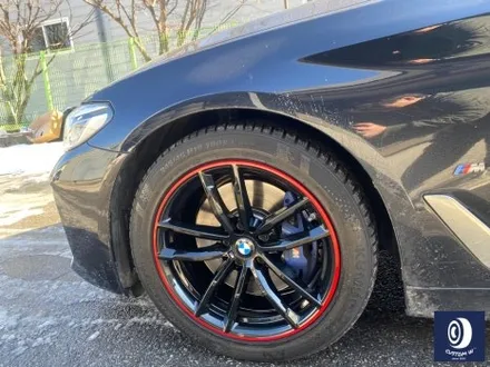 BMW G30 520i 662M 블랙 + 레드 투톤 휠 도색 / 용인 처인구