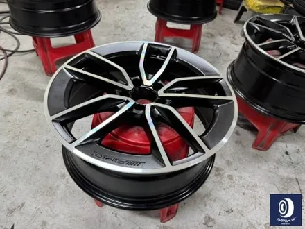 벤츠 C43 AMG 휠 상처 수리 후, 다이아몬드 커팅 가공을 이용한 블랙 폴리시 투톤 휠 커스텀 도색 / 용인 처인구