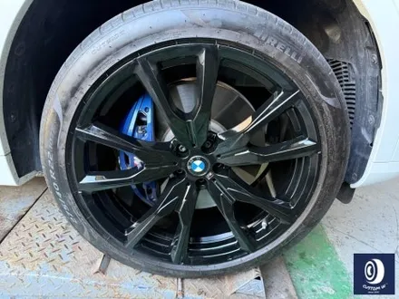 BMW M60i 755M 22인치 휠 상처 수리 후,  제트 블랙 휠 복원 도색 / 용인 처인구