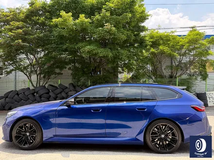유니크한 차량_!! / BMW G99 M5 투어링 제트 블랙 / 하이그로시 블랙 (검정 유광) 휠 도색 / 용인 처인구
