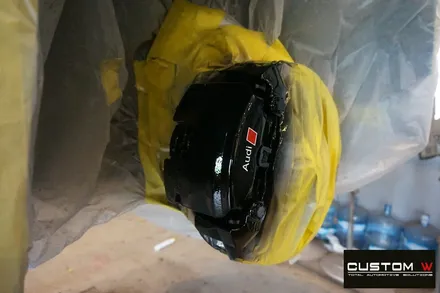 아우디 A6 사연이 많은 A7 19인치 휠 박리 후, 블랙유광 휠도색 재작업  그리고 부식많고 지저분한 캘리퍼  깔끔하게 도색 하기.! / 용인 처인구