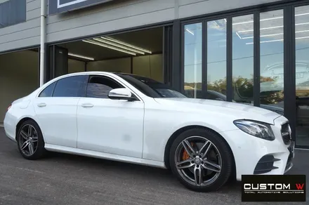 벤츠 W213 E300 AMG LINE 블랙 유광 휠도색, 캘리퍼 도색. / 용인 처인구