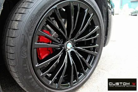 BMW 신형 3시리즈 G20 320d 블랙유광 휠도색 + 레드 캘리퍼 도색 / 용인 처인구