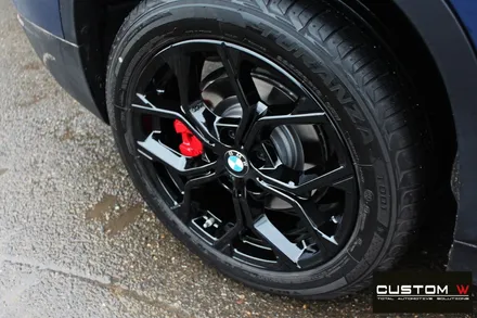 BMW X1 블랙유광 휠도색 + 레드 캘리퍼 도색 / 용인 처인구