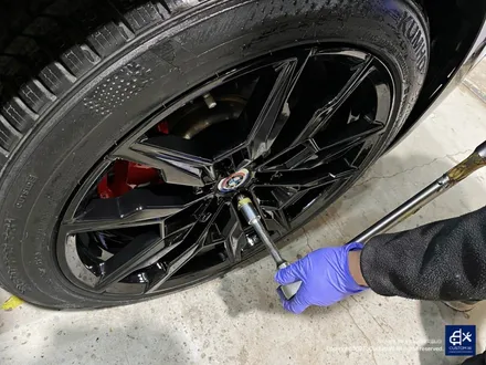 BMW i4 M50 휠수리 후 블랙유광 휠도색 / 용인 처인구
