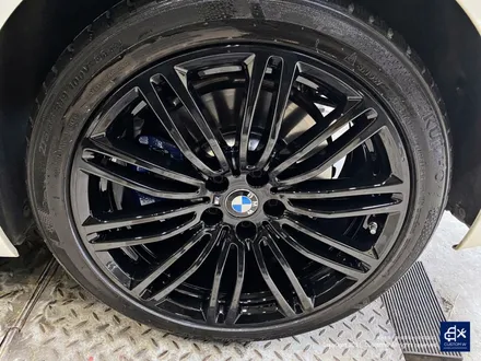 BMW G30 530i 664M 블랙유광 휠도색 / 용인 처인구