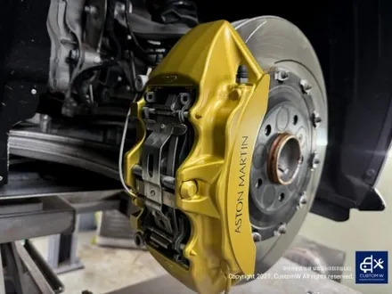 부내나는 애스턴 마틴 밴티지 ASTON MARTIN VANTAGE 심지어 로드스터라니.!아쉬운 캘리퍼를 완성체로 만들어 드렸습니다. 골드 캘리퍼 도색_!(feat. 차 리뷰 숏 영상) / 용인 처인구