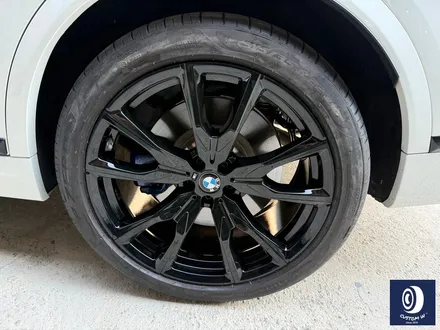 BMW M60i 755M 22인치 휠 상처 수리 후,  제트 블랙 휠 복원 도색 / 용인 처인구