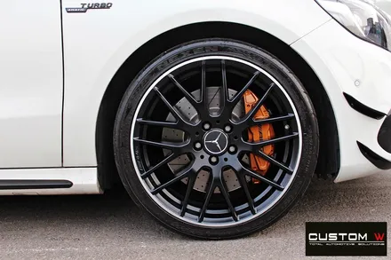 벤츠 A45 AMG 무광 블랙실버 투톤 휠 + 골드 캘리퍼 도색 / 용인 처인구