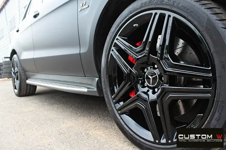 벤츠 ML63 AMG 블랙유광 휠도색 + 레드 캘리퍼 도색 / 용인 처인구