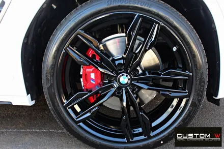 BMW G02 신형 X4 M40i 21인치 블랙유광 휠도색 + M 스포츠 브레이크 레드 캘리퍼 도색 / 용인 처인구
