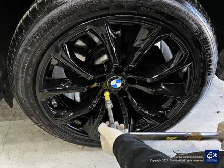 BMW X6 40d 휠수리 후 블랙유광 휠도색 / 용인 처인구