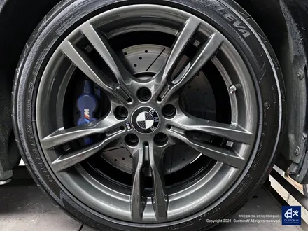 BMW F30 330i 휠수리 후 건메탈 유광 휠도색 / 용인 처인구