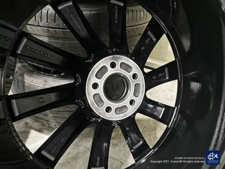 볼보 XC90 휠수리 후 블랙유광 휠도색 + 카본 세라믹 골드 캘리퍼 도색 / 용인 처인구