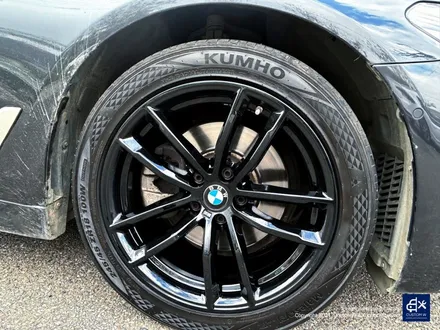 BMW G30 520d 662M 휠수리 후 블랙유광 휠도색 / 용인 처인구