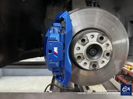 BMW 640D 20인치 휠 상처 수리 후, 고스트 크롬 휠 도색 그리고 블루 캘리퍼 도색까지_! / 용인 처인구
